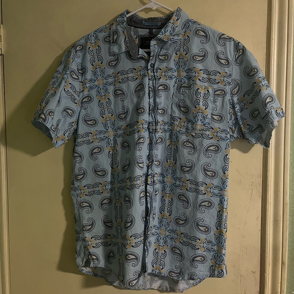 3 MBX Casual button down shirts